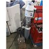 Image 1 : CAR RAMP & TYPE TD-100X AIR FILTERING PIPE