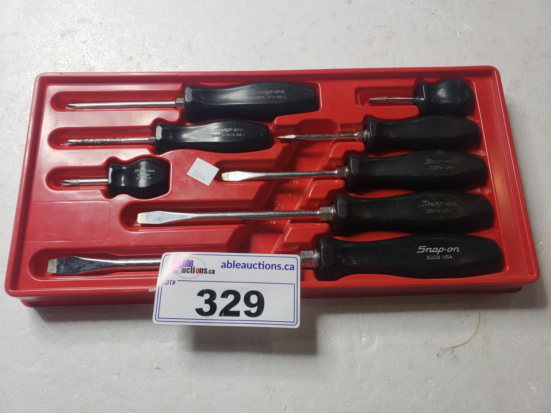 12 pc Instinct® Soft Grip Combination Screwdriver Set (Hi-Viz) - Snap-on Industrial 12 pc Instinct® Soft Grip Combination Screwdriver Set (Hi-Viz) - Snap-on Industrial