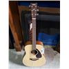 Image 2 : YAMAHA ACOUSTIC GUITAR MODEL FG800M DAMAGED BODY