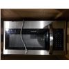 Image 2 : FRIGIDAIRE MICROWAVE SERIAL NUMBER KG74300282