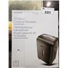 Image 1 : INSIGNIA 12-SHEET CROSSCUT SHREDDER