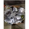Image 2 : BOX OF ASSORTED HOSES AND VENTS FOR DRYERS AND/OR WASHERS