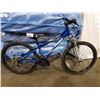 Image 1 : GIANT RINCON ALUXX 6200 SERIES BUTTED TUBING 24 SPEED BICYCLE