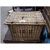 Image 1 : STUCHBERRY ESTATE WICKER BASKET
