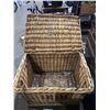 Image 3 : STUCHBERRY ESTATE WICKER BASKET
