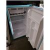 Image 2 : MINI FRIDGE & SIDE TABLE