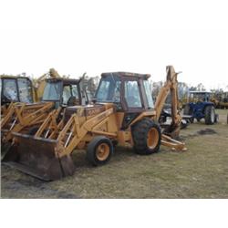 (Lot 2207.00) CASE 580E