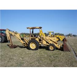 (Lot 2251.00) FORD 555D