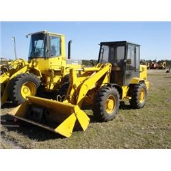 (Lot 2303.00) JCB 408