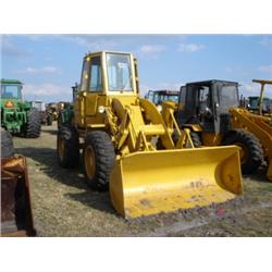 (Lot 2305.00) CATERPILLAR 920