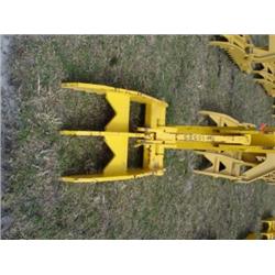 (Lot 31.67) 2006 ARMSTRONG UNIVERSAL EX