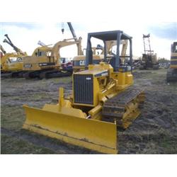 (Lot 3111.00) KOMATSU D21P-5