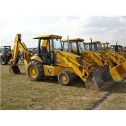 (Lot 2239.00) 2000 JCB 214