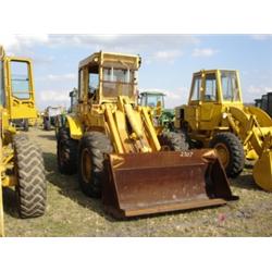 (Lot 2307.00) JOHN DEERE 444A