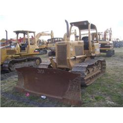 (Lot 3151.00) DRESSER TD9H