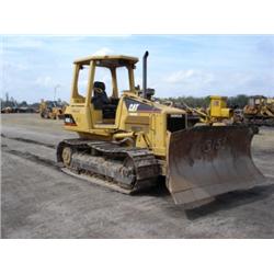 (Lot 3153.00) 2003 CATERPILLAR D5G XL
