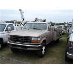 (Lot 4037.00) 1997 FORD F350