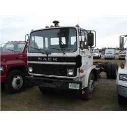 (Lot 4175.00) 1984 MACK 