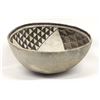 Image 6 : Prehistoric Native American Mimbres Pottery Bowl
