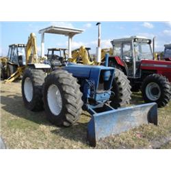 (Lot 2318.00) FORD SUPPER 6