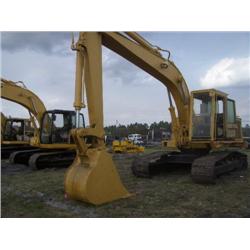 (Lot 3116.00) CATERPILLAR 225B