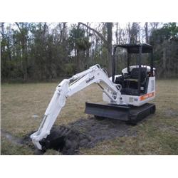 (Lot 3286.00) BOBCAT X325