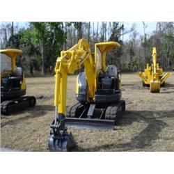 (Lot 3296.00) 1993 KOMATSU PC28UU-2