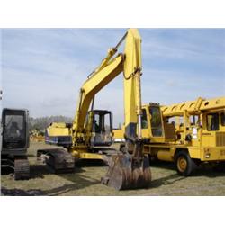 (Lot 3354.00) KOMATSU PC220LC