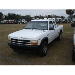 (Lot 4102.00) 1996 DODGE DAKOTA