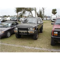 (Lot 4138.00) 1990 TOYOTA 4 RUNNER