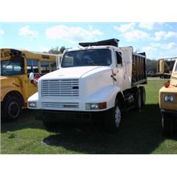 (Lot 4192.00) INTERNATIONAL 8200 TANDEM
