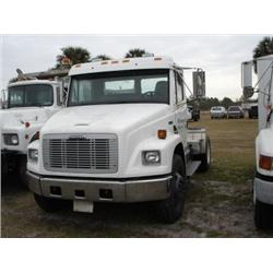(Lot 4246.00) 1999 FREIGHTLINER FL70 DA