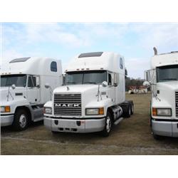 (Lot 4336.00) 1999 MACK CH613