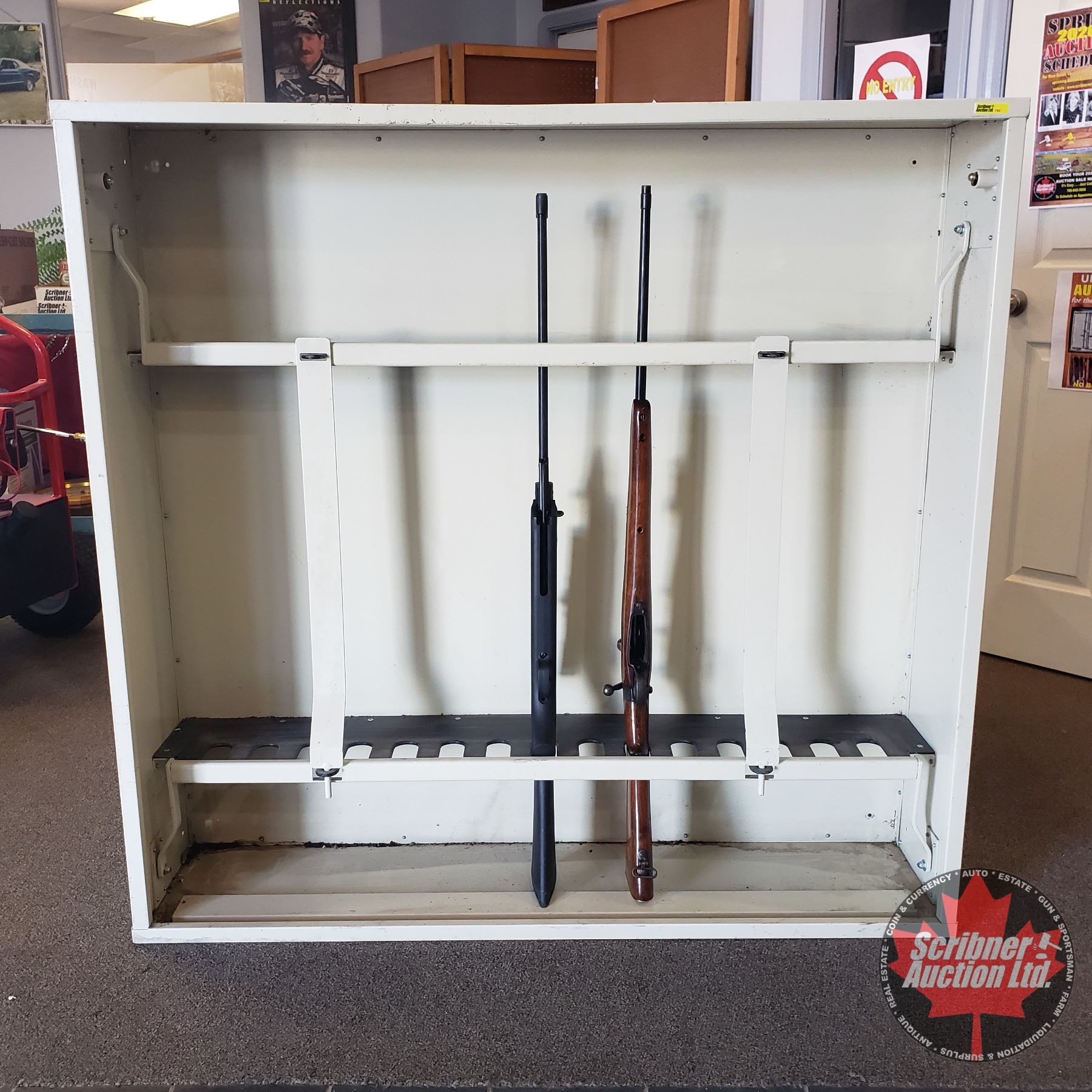 Gun Rack - Locking Vertical - Holds 15 Long Guns (48