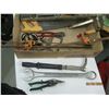 Image 1 : BOX OF MISC. HANDSAWS, LEVEL, CLAMPS, ETC.