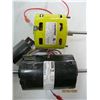 Image 1 : 2 SMALL ELEC. MOTORS