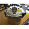 Image 1 : PRESSURE CANNER (SMALL)