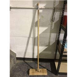 Thatching Rake 56"