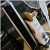 Image 2 : FLOOR FAN, TABLE FAN, AND TOWER FAN WITHOUT BASE