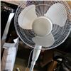 Image 3 : FLOOR FAN, TABLE FAN, AND TOWER FAN WITHOUT BASE