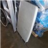 Image 2 : FOLDING STAND