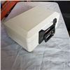 Image 2 : SENTRY 110 FIRESAFE W/ KEY