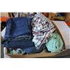 Image 2 : 2 BOXES NEW CLOTHING AND SHEET SETS