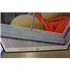 Image 2 : WINNIE THE POOH FRAMED PRINT