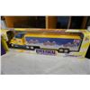 Image 2 : NEW ROAD RIG DELUXE AND DIE CAST SPECIAL EDITION TRUCK AND TRAILERS 1:50 SCALE