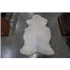 Image 2 : SHEEP SKIN RUG
