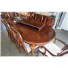 Image 2 : MAHOGANY DINING TABLE W/ 2 LEAFS AND 8 CHAIRS BY THOMASVILLE