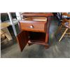 Image 2 : PINE 1 DOOR 1 DRAWER NIGHT STAND