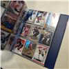 Image 3 : BINDER OF VARIOUS HOCKEY CARDS