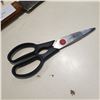 Image 2 : KC SEELBACH CO SOLINGER GERMANY KNIFE AND SOLINGER SHARPENER AND HENCKELS SCISSORS